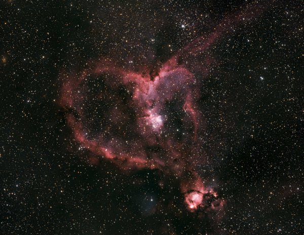 SIMPLE  =                    T / file does conform to FITS standardBITPIX  =                  -32 / number of bits per data pixelNAXIS   =                    3 / number of data axesNAXIS1  =                 4498 / length of data axis 1NAXIS2  =                 3349 / length of data axis 2NAXIS3  =                    3 / length of data axis 3EXTEND  =                    T / FITS dataset may contain extensionsCOMMENT   FITS (Flexible Image Transport System) format is defined in 'AstronomyCOMMENT   and Astrophysics', volume 376, page 359; bibcode: 2001A&A...376..359HBZERO   =                   0. / Offset data range to that of unsigned shortBSCALE  =                   1. / Default scaling factorMIPS-HI =                65535 / Lower visualization cutoffPROGRAM = 'Siril 1.4.1'        / Software that created this HDUFILENAME= 'Light_IC 1805_300.0s_Bin1_20260116-220237_0003.fit'DATE    = '2026-01-18T02:03:31' / UTC date that FITS file was createdDATE-OBS= '2026-01-17T05:57:34.618386' / YYYY-MM-DDThh:mm:ss observation start,IMAGETYP= 'Light   '           / Type of imageROWORDER= 'BOTTOM-UP'          / Order of the rows in image arrayEXPTIME =                 300. / [s]  Exposure time durationTELESCOP= 'OnStep  '           / Telescope used to acquire this imageFILTER  = 'mixed   '           / Active filter nameFOCALLEN=              244.184 / [mm]  Focal lengthXBINNING=                    1 / Camera binning modeYBINNING=                    1 / Camera binning modeXPIXSZ  =     3.75999999046326 / [um] Pixel X axis sizeYPIXSZ  =     3.75999999046326 / [um] Pixel Y axis sizeINSTRUME= 'ZWO ASI2600MC Air'  / Instrument nameCCD-TEMP=                   0. / [degC] CCD temperatureSET-TEMP=                   0. / [degC] CCD temperature setpointGAIN    =                  100 / Sensor gainOFFSET  =                   50 / Sensor gain offsetCVF     =    0.242862924933434 / [e-/ADU] Electrons per A/D unitSTACKCNT=                   58 / Stack framesLIVETIME=               17400. / [s] Exposure time after deadtime correctionEXPSTART=     2461057.74130134 / [JD] Exposure start time (standard Julian date)EXPEND  =     2461057.97980031 / [JD] Exposure end time (standard Julian date)OBJCTRA = '02 33 21.389'       / [H M S] Image center Right AscensionOBJCTDEC= '+61 26 41.819'      / [D M S] Image center DeclinationRA      =     38.3391205203826 / [deg] Image center Right AscensionDEC     =     61.4449498464568 / [deg] Image center DeclinationCTYPE1  = 'RA---TAN-SIP'       / TAN (gnomic) projection + SIP distortionsCTYPE2  = 'DEC--TAN-SIP'       / TAN (gnomic) projection + SIP distortionsCUNIT1  = 'deg     '           / Unit of coordinatesCUNIT2  = 'deg     '           / Unit of coordinatesEQUINOX =                2000. / Equatorial equinoxCRPIX1  =               2260.5 / Axis1 reference pixelCRPIX2  =               1598.5 / Axis2 reference pixelCRVAL1  =      38.202577250371 / [deg]  Axis1 reference valueCRVAL2  =     61.4647795805504 / [deg]  Axis2 reference valueLONPOLE =                 180. / Native longitude of celestial poleCDELT1  = -0.000882324389707716 / [deg]  X pixel sizeCDELT2  = 0.000882183777865913 / [deg]  Y pixel sizePC1_1   =   -0.150511334226137 / Linear transformation matrix (1, 1)PC1_2   =   -0.988608283532698 / Linear transformation matrix (1, 2)PC2_1   =    0.988585971004646 / Linear transformation matrix (2, 1)PC2_2   =   -0.150657817363726 / Linear transformation matrix (2, 2)A_ORDER =                    3 / SIP polynomial degree, axis 1, pixel-to-skyA_0_0   =                   0.A_1_0   =                   0.A_0_1   =                   0.A_2_0   = 2.11298617597213E-08A_1_1   = -3.94116211343171E-08A_0_2   = -1.44269224585804E-07A_3_0   = -1.43611634482562E-10A_2_1   = -1.1727028270452E-11A_1_2   = -1.80603582774352E-10A_0_3   = -1.4599623689008E-11B_ORDER =                    3 / SIP polynomial degree, axis 2, pixel-to-skyB_0_0   =                   0.B_1_0   =                   0.B_0_1   =                   0.B_2_0   = -8.04695978945243E-09B_1_1   = -2.25906162474235E-09B_0_2   = 2.71818228843327E-08B_3_0   = 3.30128191127929E-13B_2_1   = -1.49072754244363E-10B_1_2   = -1.46120582817626E-11B_0_3   =  -1.767455930305E-10AP_ORDER=                    3 / SIP polynomial degree, axis 1, sky-to-pixelAP_0_0  = -0.00025375485899796AP_1_0  = -3.96145159864414E-06AP_0_1  = 6.95935444920524E-08AP_2_0  = -2.11918551936493E-08AP_1_1  = 3.95184941719074E-08AP_0_2  = 1.44837482816824E-07AP_3_0  = 1.44665242052823E-10AP_2_1  = 1.18222141119573E-11AP_1_2  = 1.82108432488675E-10AP_0_3  = 1.46327857976854E-11BP_ORDER=                    3 / SIP polynomial degree, axis 2, sky-to-pixelBP_0_0  = 0.000285266712703939BP_1_0  = 3.61007757154365E-08BP_0_1  = -3.32081762610681E-06BP_2_0  = 8.04185610830614E-09BP_1_1  = 2.26278650169459E-09BP_0_2  = -2.73771283064803E-08BP_3_0  = -3.34313540971791E-13BP_2_1  = 1.50236779952685E-10BP_1_2  = 1.47091497986086E-11BP_0_3  = 1.77894326167525E-10PLTSOLVD=                    THISTORY        YHISTORY          x=864, y=337, w=4498, h=3349END